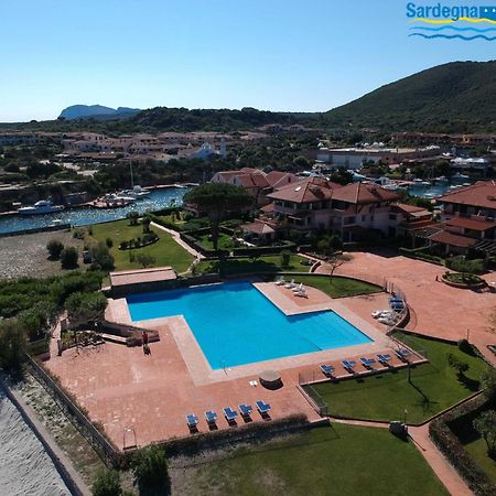 Sardegna Beach Cala Reale Маринела Екстериор снимка