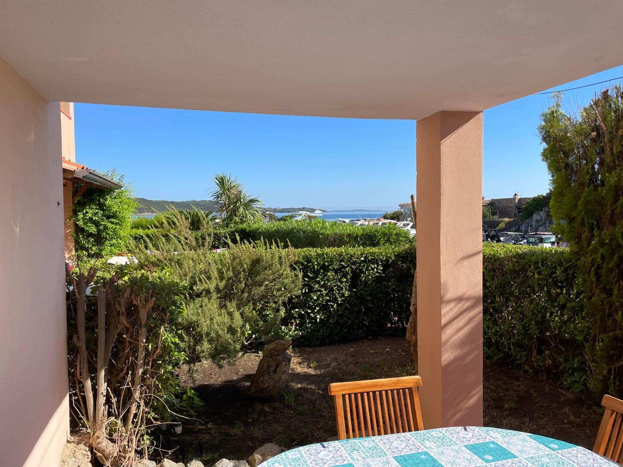 Sardegna Beach Cala Reale Маринела Стая снимка