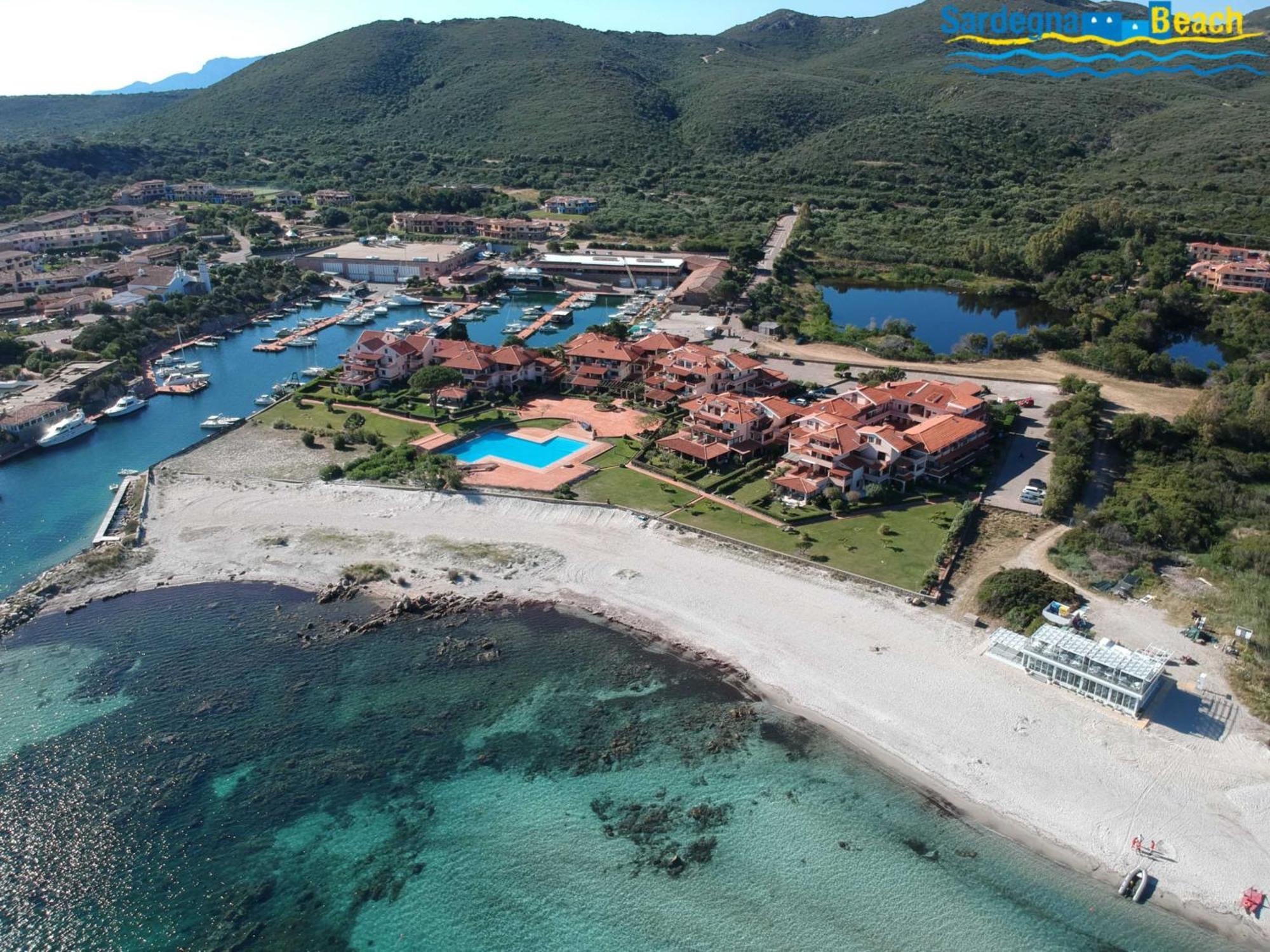 Sardegna Beach Cala Reale Маринела Екстериор снимка